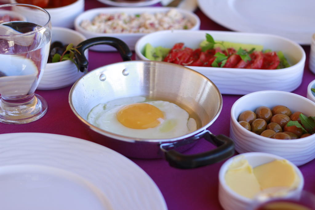Aksam Sefasi Hotel Алакати Екстериор снимка